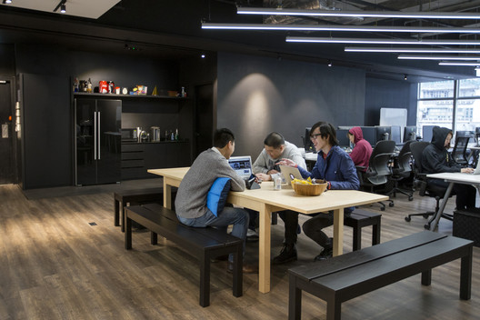 9GAG Office / LAAB Architects - Interior Photography, Table
