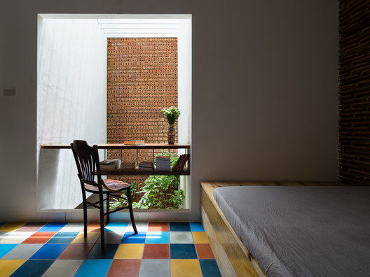 Uncle's House / 3 Atelier - Windows, Chair