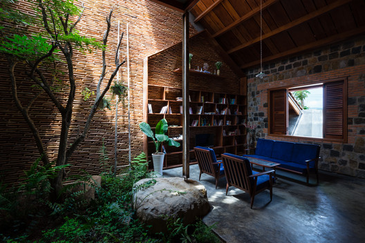 Uncle's House / 3 Atelier - Windows