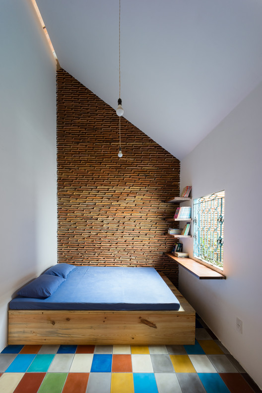 Uncle's House / 3 Atelier - Lighting, Bed, Bedroom, Windows, Beam