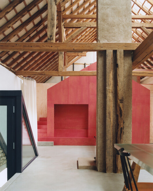 Erika and Willi’s Barn / Piertzovanis Toews - Image 3 of 36
