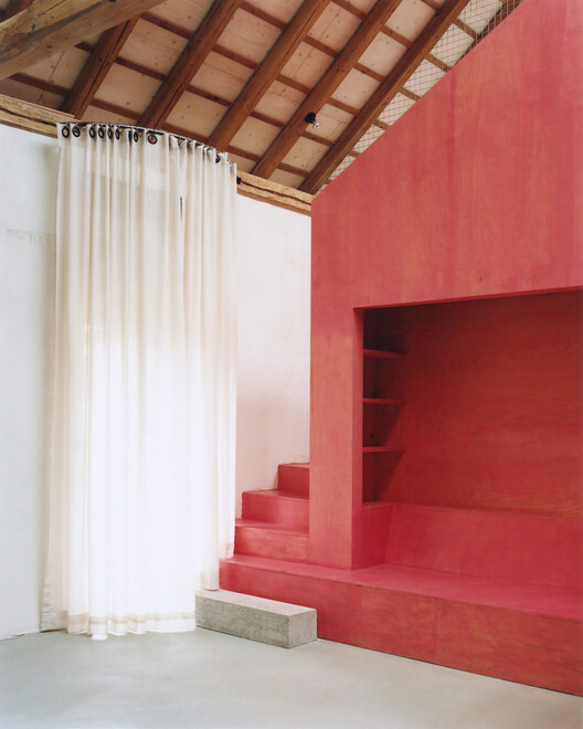 Erika and Willi’s Barn / Piertzovanis Toews - Image 8 of 36